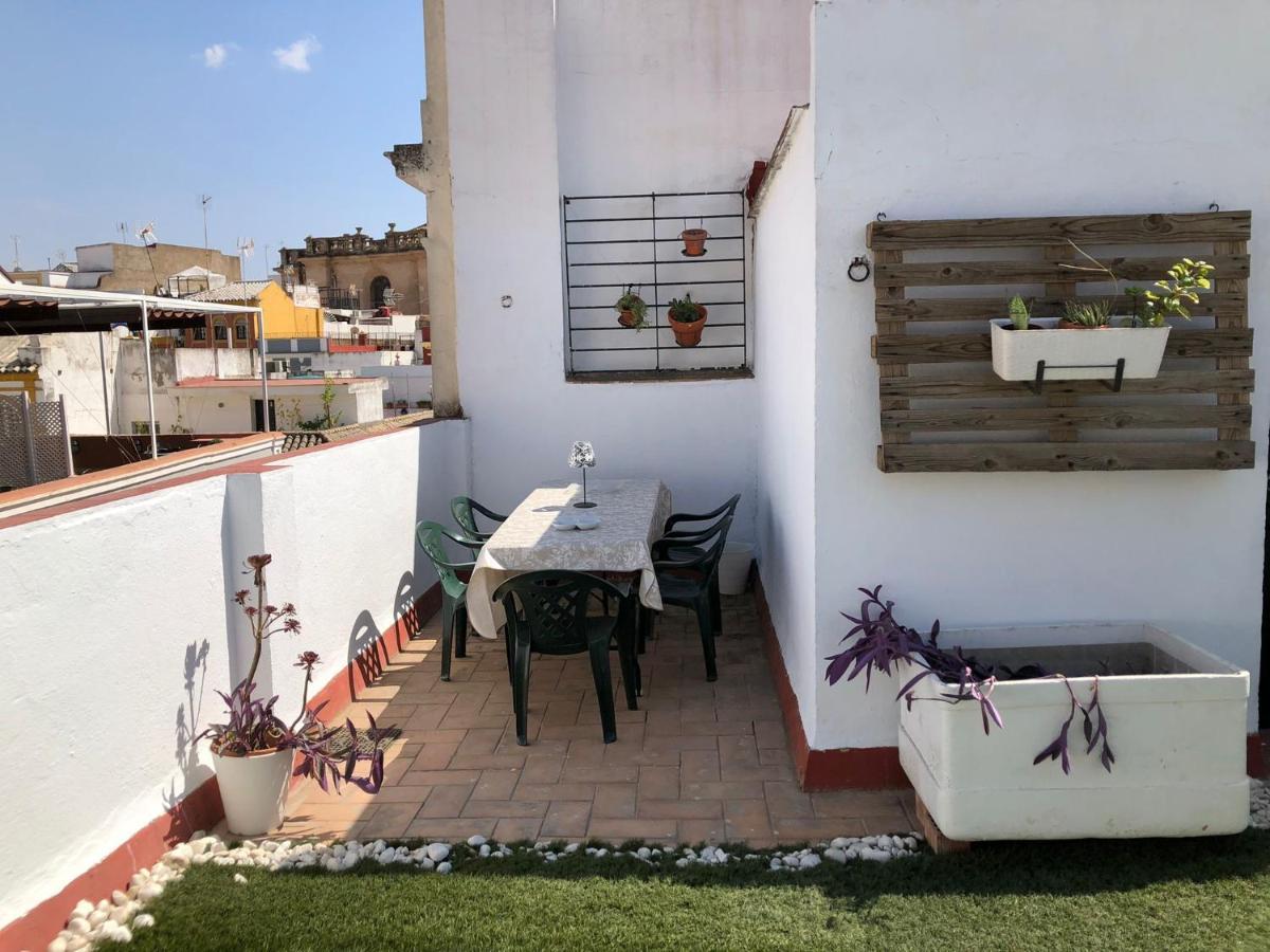 Precioso Apartamento Con Terraza Compartida Leilighet Sevilla Eksteriør bilde